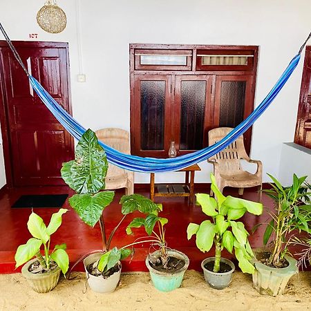 Tropicana Home Stay Arugam Bay Kültér fotó
