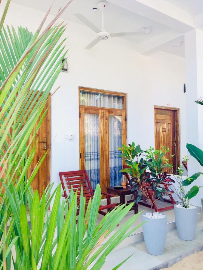 Tropicana Home Stay Arugam Bay Kültér fotó
