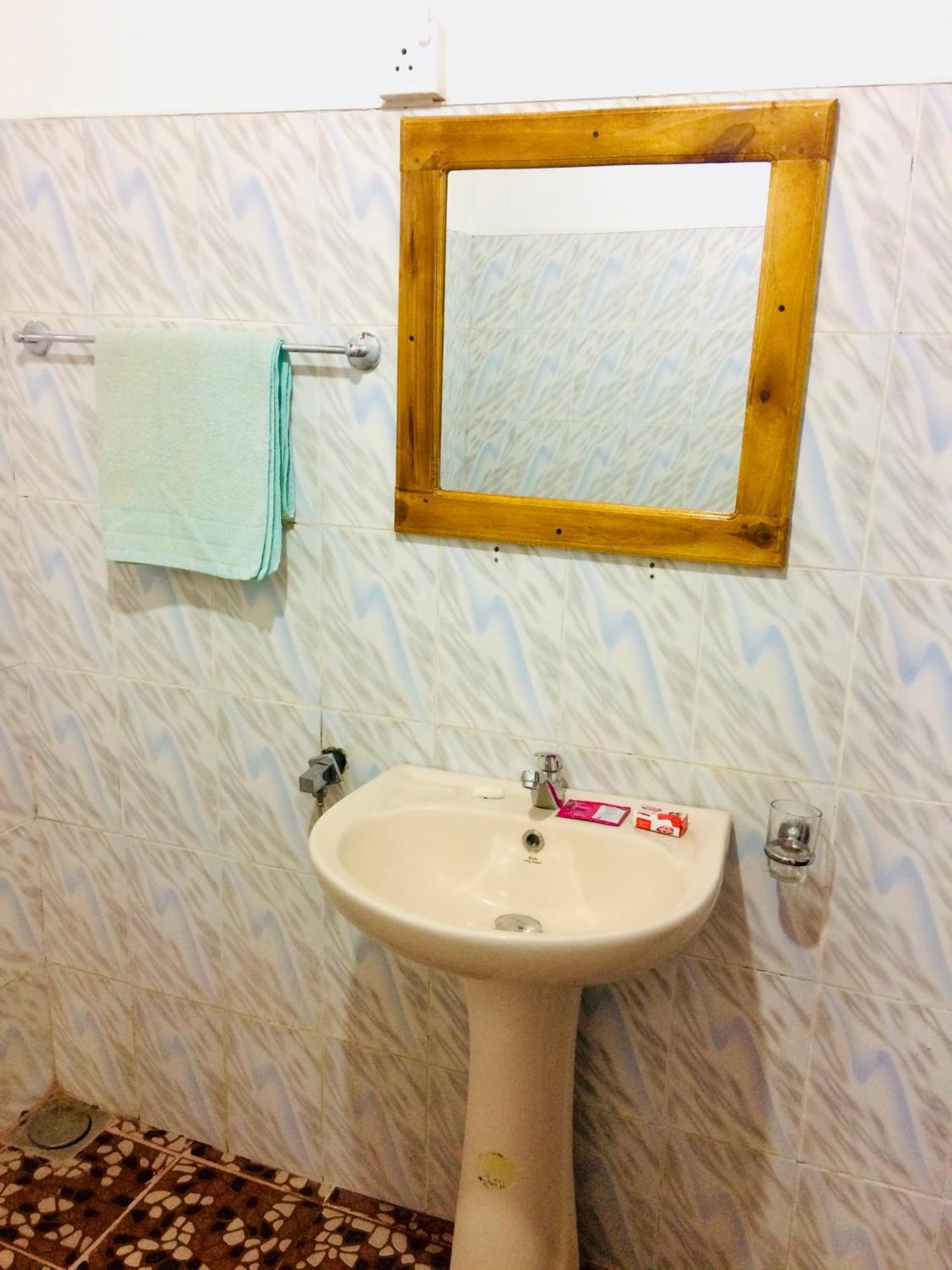 Tropicana Home Stay Arugam Bay Kültér fotó